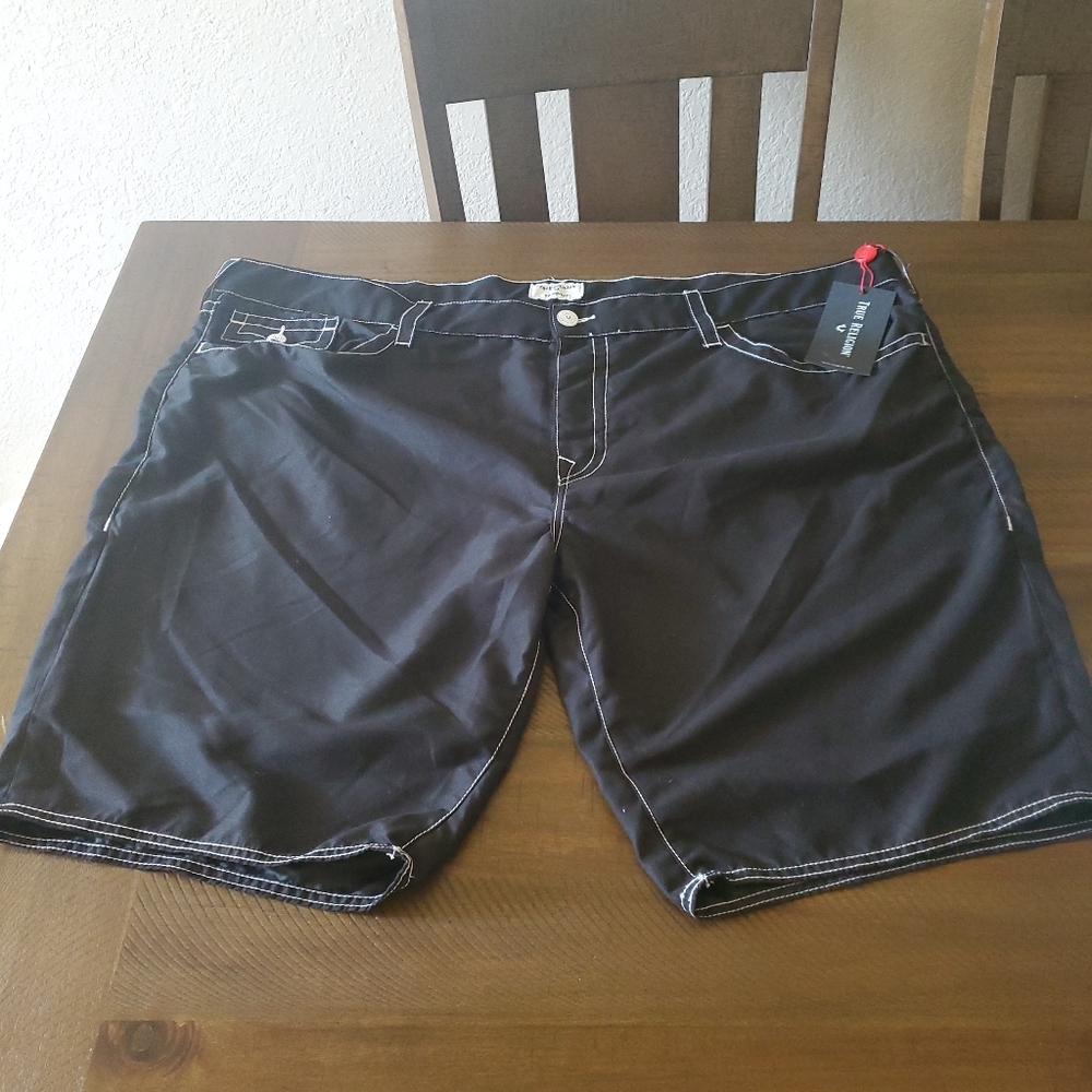 TRUE RELIGION 100715 BLACK FLAP BOARD SHORTS SE SW